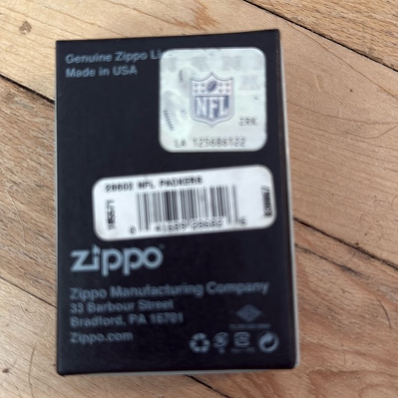 Packers Zippo Lighter - new in box Green Bay NFL - Picture 6 of 6